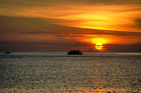 zonsondergang in de Sulawesi sea